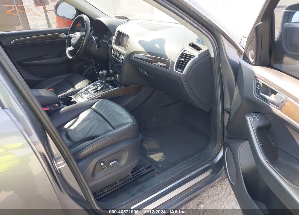 2014 AUDI Q5 2.0T PREMIUM VIN: WA1LFAFP7EA038469