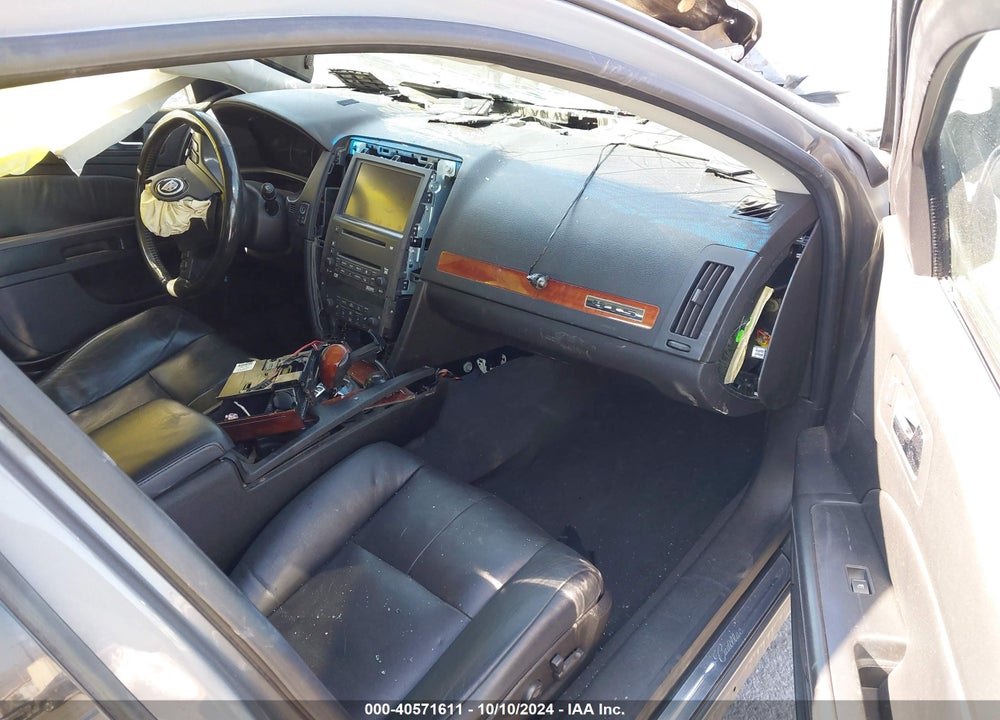 2006 CADILLAC STS V8 VIN: 1G6DC67A560128742