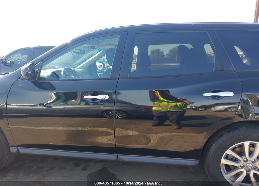 2014 NISSAN PATHFINDER S VIN: 5N1AR2MN0EC728818