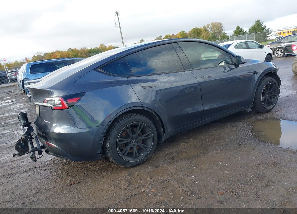 2021 TESLA MODEL Y LONG RANGE DUAL MOTOR ALL-WHEEL DRIVE VIN: 5YJYGDEE8MF241094