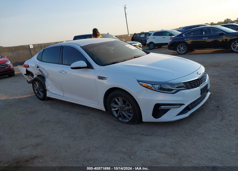 2019 KIA OPTIMA LX VIN: 5XXGT4L32KG343235