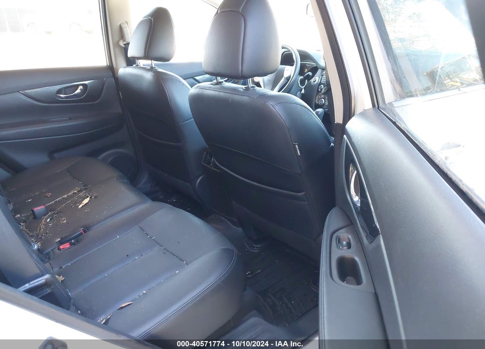 2016 NISSAN ROGUE SL VIN: 5N1AT2MT5GC831977