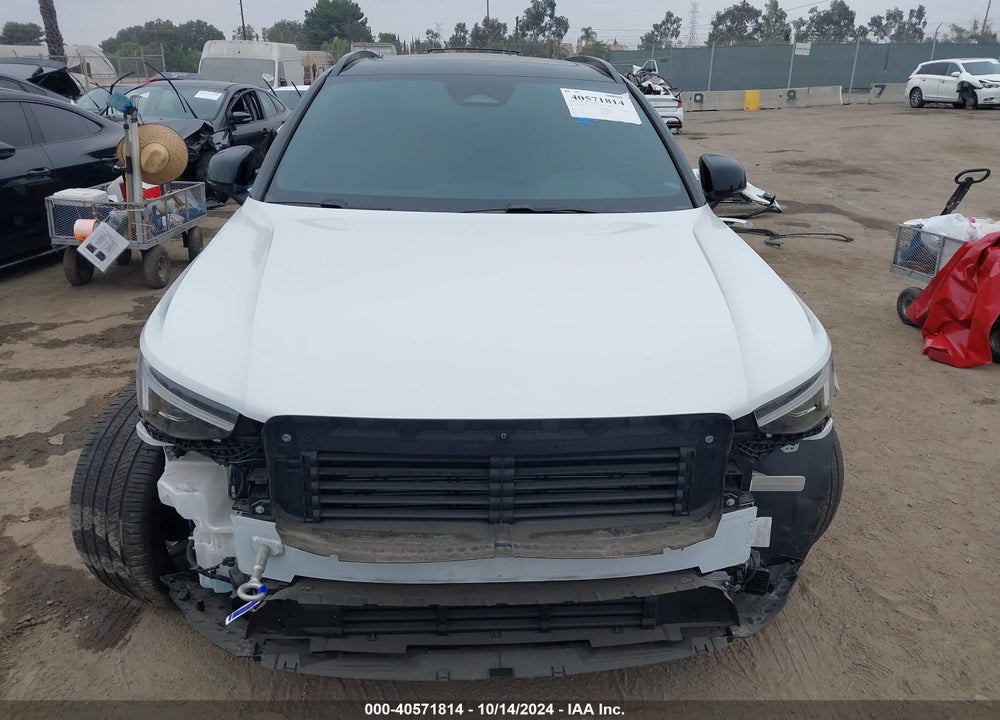 2023 VOLVO XC40 RECHARGE PURE ELECTRIC TWIN ULTIMATE VIN: YV4ED3UM6P2091165