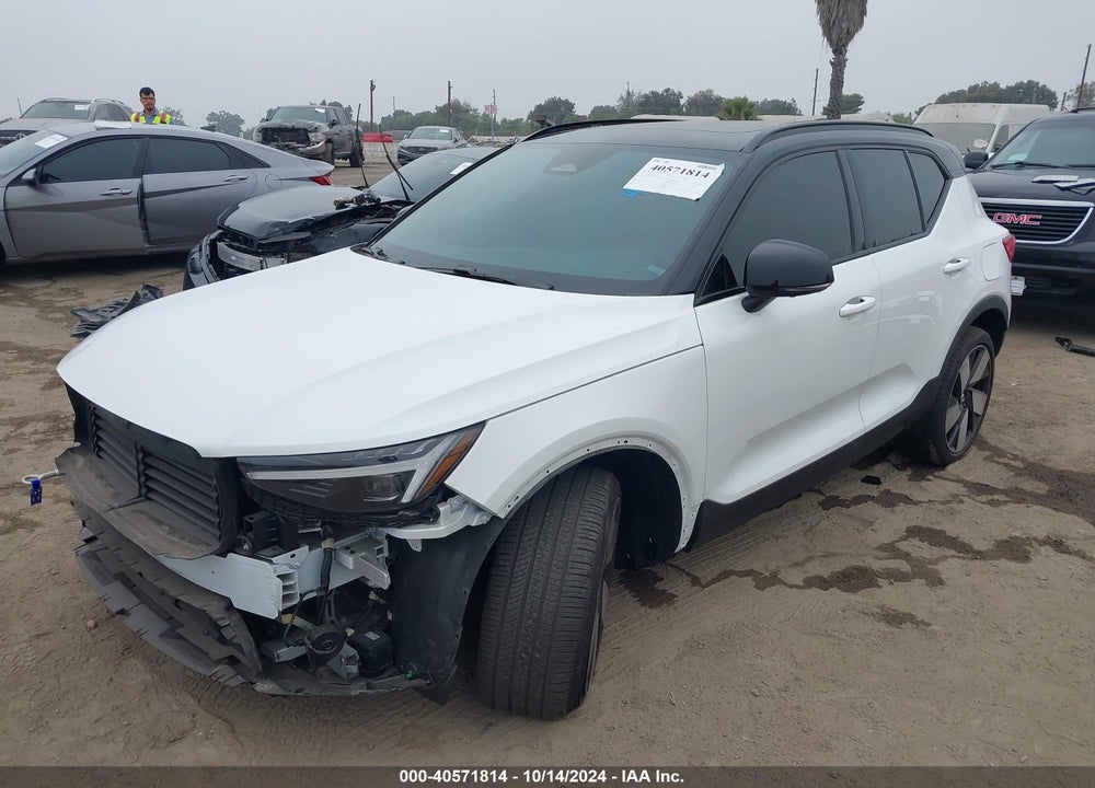 2023 VOLVO XC40 RECHARGE PURE ELECTRIC TWIN ULTIMATE VIN: YV4ED3UM6P2091165