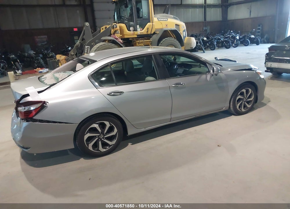 2017 HONDA ACCORD EX-L VIN: 1HGCR2F85HA206059
