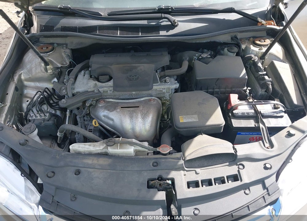 2016 TOYOTA CAMRY LE VIN: 4T4BF1FK2GR535647