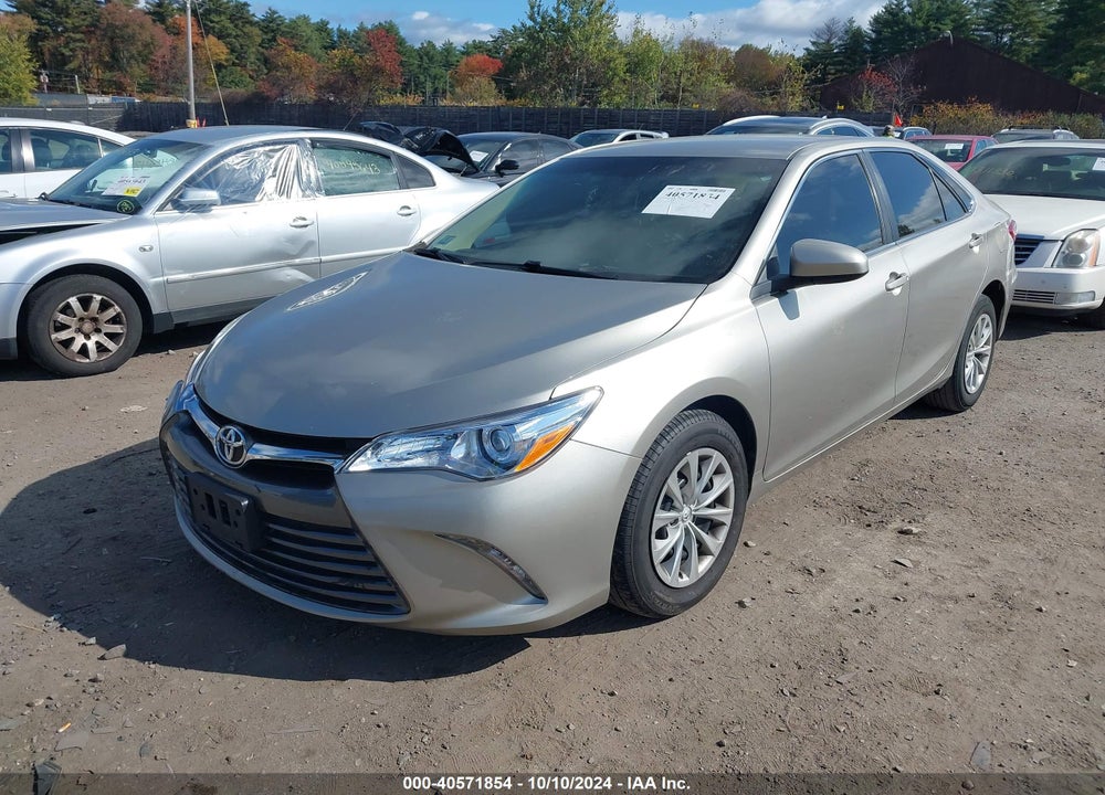 2016 TOYOTA CAMRY LE VIN: 4T4BF1FK2GR535647