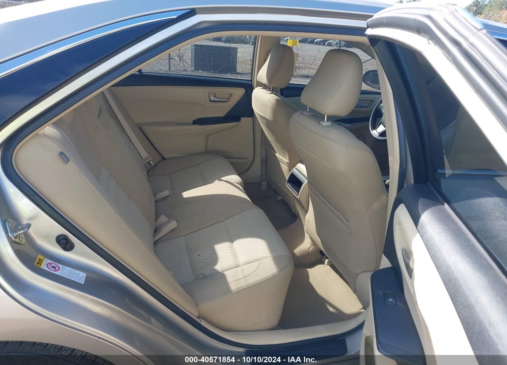 2016 TOYOTA CAMRY LE VIN: 4T4BF1FK2GR535647