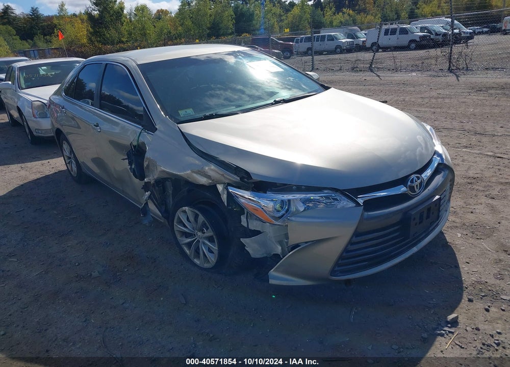 2016 TOYOTA CAMRY LE VIN: 4T4BF1FK2GR535647