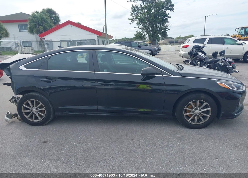 2018 HYUNDAI SONATA SE VIN: 5NPE24AF9JH599978