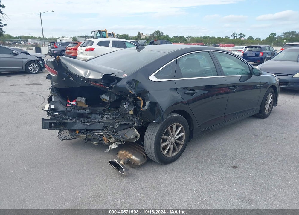 2018 HYUNDAI SONATA SE VIN: 5NPE24AF9JH599978