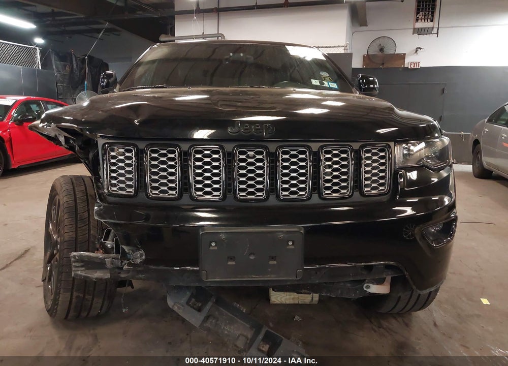 2018 JEEP GRAND CHEROKEE ALTITUDE 4X4 VIN: 1C4RJFAG2JC211431
