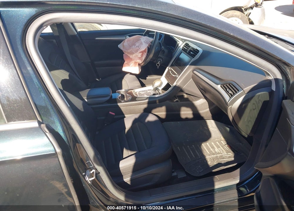 2014 FORD FUSION SE VIN: 3FA6P0H72ER374002