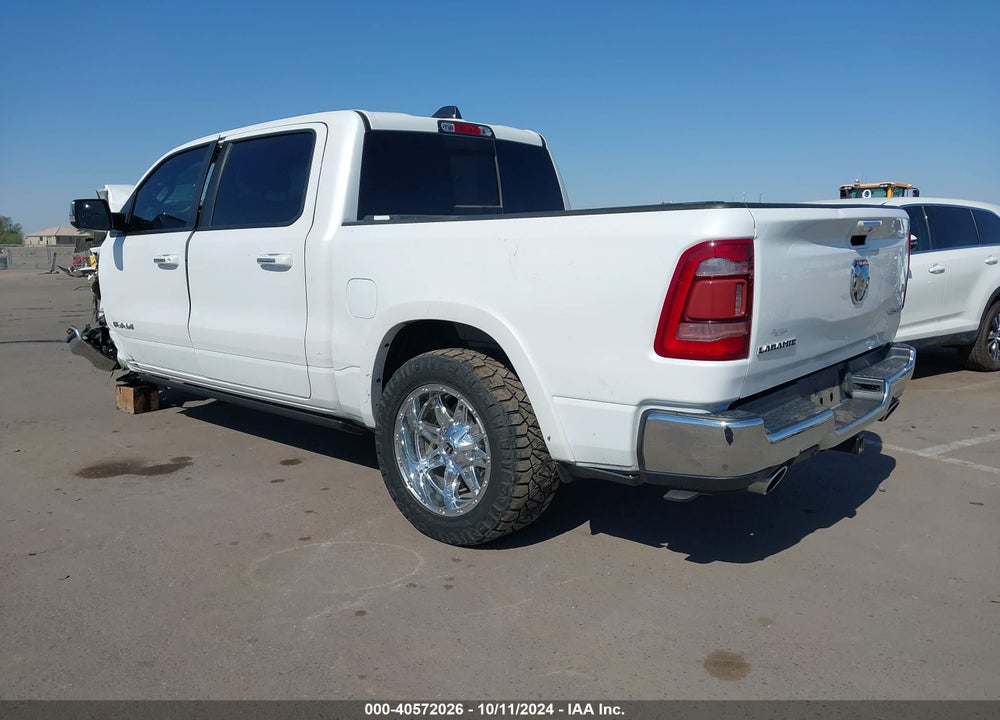 2019 RAM 1500 LAIE  4X4 5'7 BOX VIN: 1C6SRFJT1KN599742