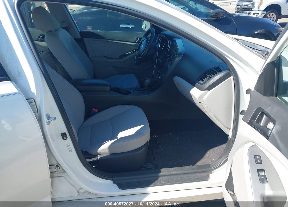 2012 KIA OPTIMA LX VIN: KNAGM4A76C5274880