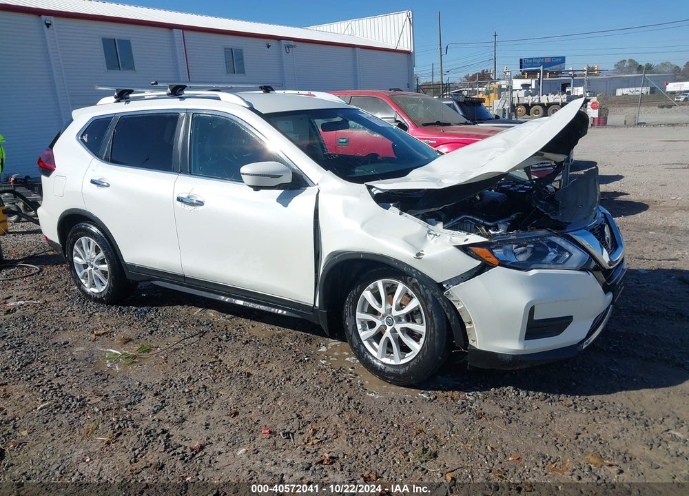 2018 NISSAN ROGUE SV VIN: KNMAT2MV5JP574311