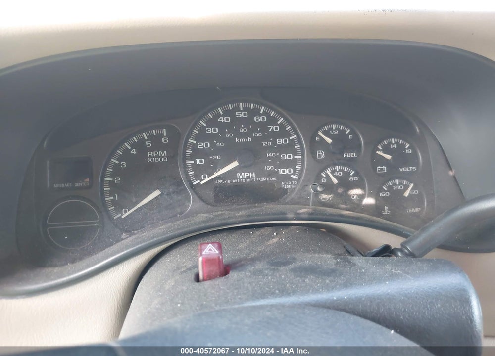2002 CHEVROLET TAHOE LT VIN: 1GNEC13T12R291736