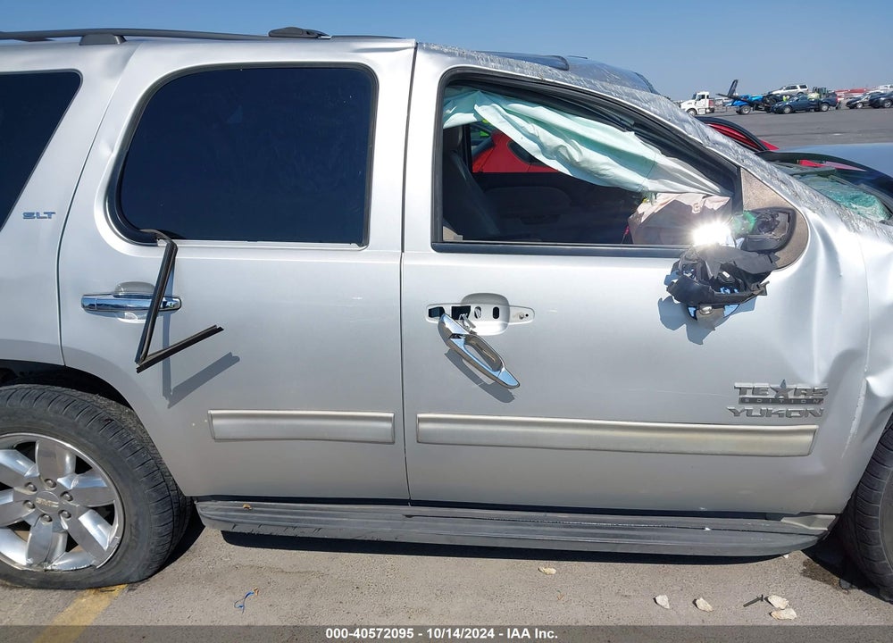 2010 GMC YUKON SLT VIN: 1GKUCCE01AR272822