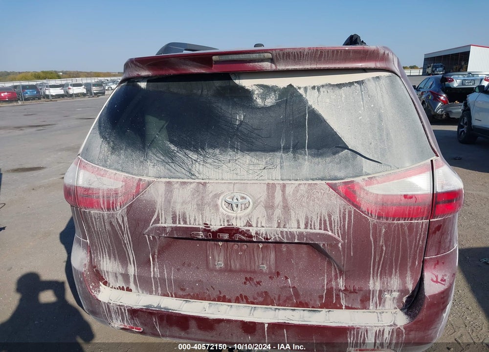 2017 TOYOTA SIENNA LE 8 PASSENGER VIN: 5TDKZ3DC3HS798538