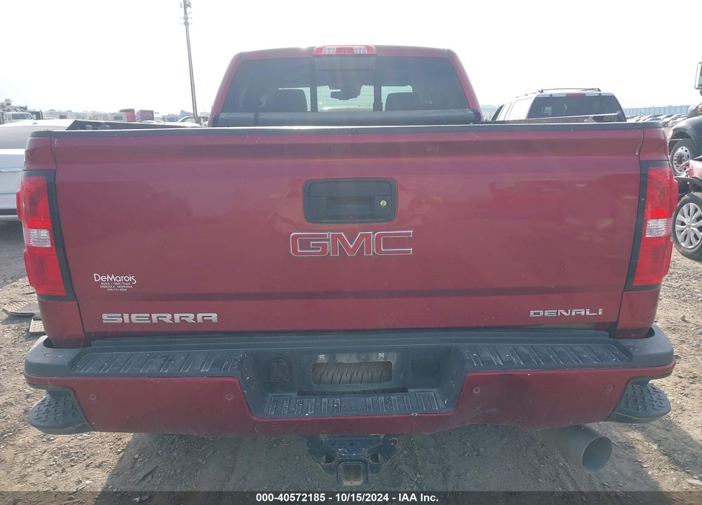 2018 GMC SIERRA 2500HD DENALI VIN: 1GT12UEY1JF216295