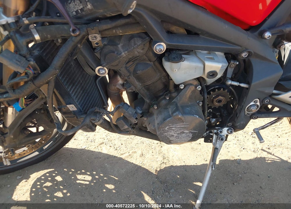 2012 TRIUMPH MOTORCYCLE DAYTONA 675 VIN: SMTD00NS5CT538791