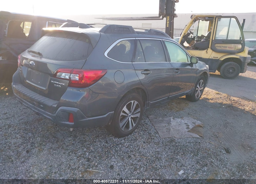 2018 SUBARU OUTBACK 3.6R LIMITED VIN: 4S4BSENC5J3326875