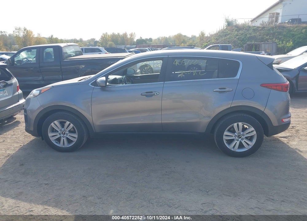 2017 KIA SPORTAGE LX VIN: KNDPM3ACXH7047102