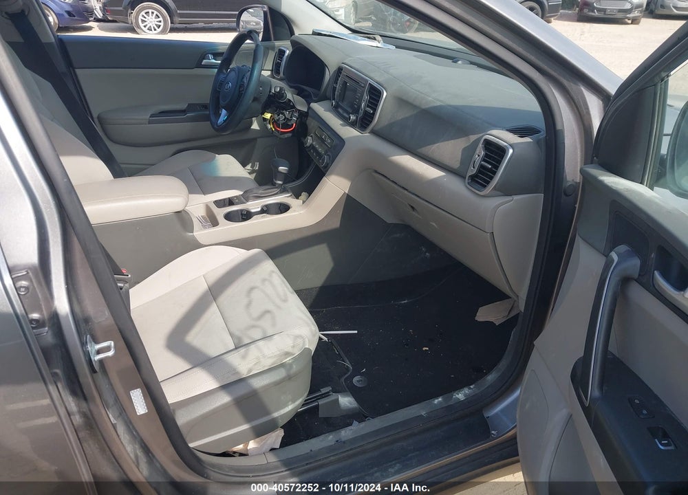 2017 KIA SPORTAGE LX VIN: KNDPM3ACXH7047102