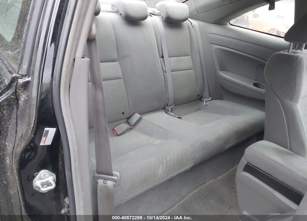 2009 HONDA CIVIC LX VIN: 2HGFG12609H527947