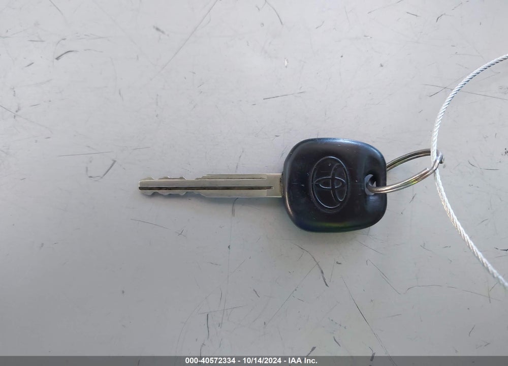 2008 TOYOTA COROLLA CE VIN: 1NXBR32E18Z971775