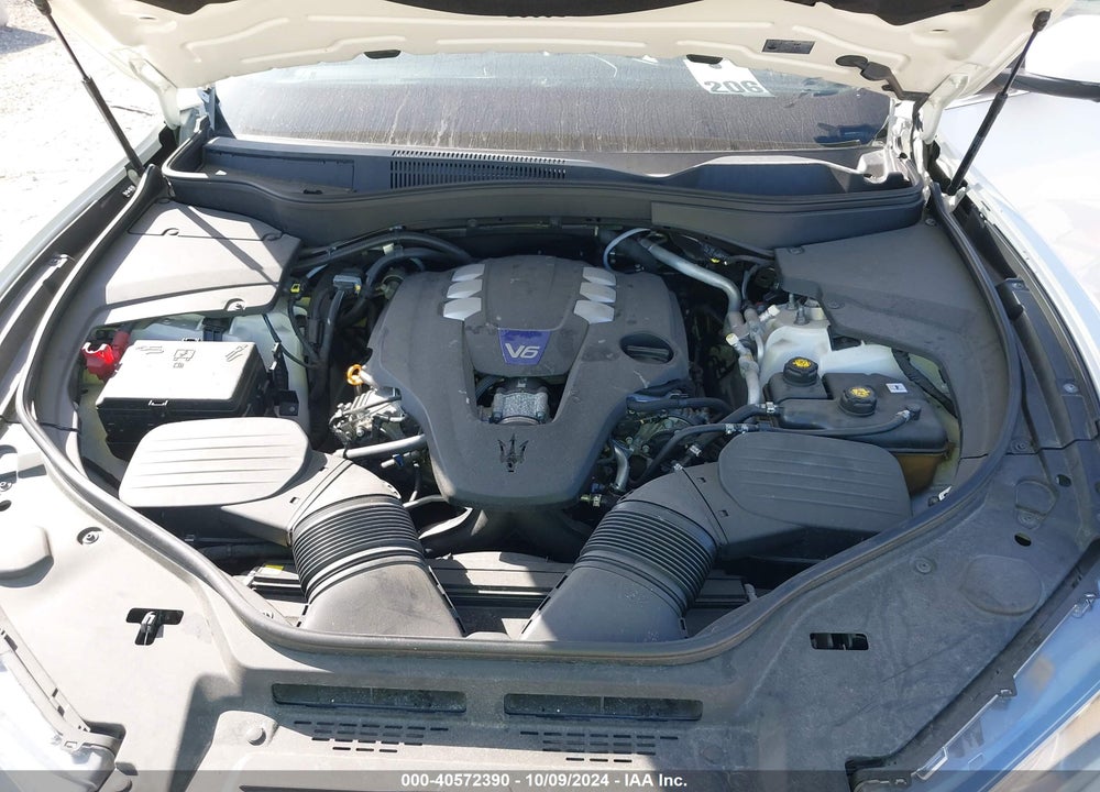 2020 MASERATI LEVANTE S VIN: ZN661YUAXLX344843