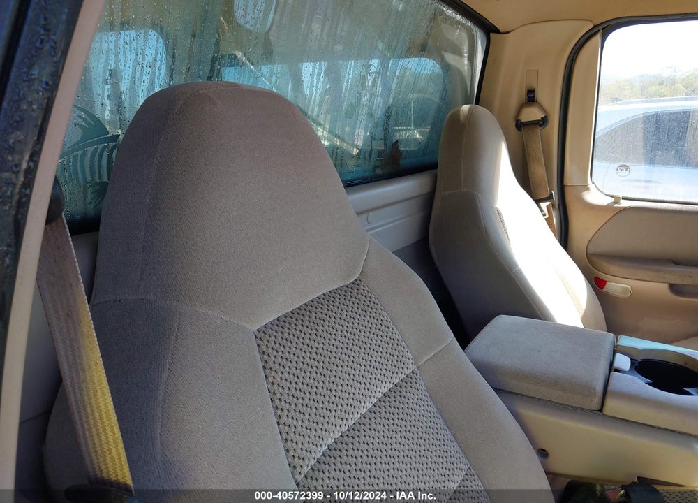 2002 FORD F-150 XL/XLT VIN: 1FTRF18W12NA62601