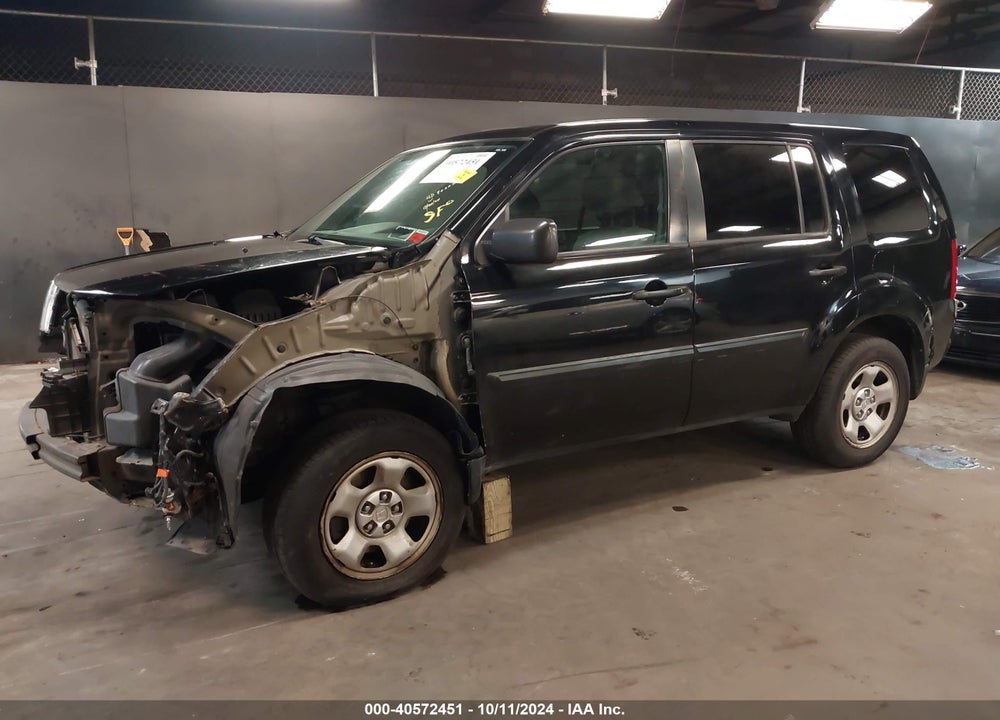 2013 HONDA PILOT LX VIN: 5FNYF4H26DB064338