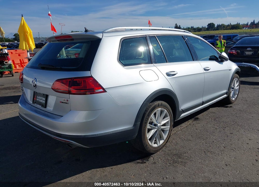 2017 VOLKSWAGEN GOLF ALLTRACK TSI S/TSI SE VIN: 3VWM17AU8HM533521