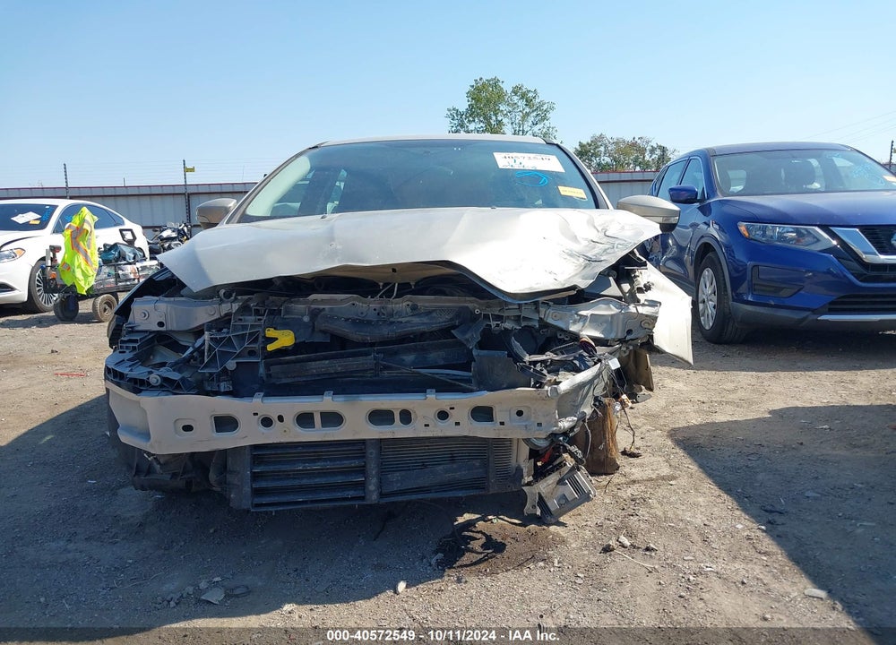 2017 FORD FOCUS SE VIN: 1FADP3K27HL331123