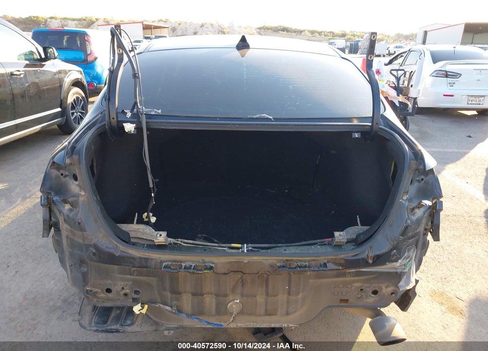 2019 KIA FORTE LXS VIN: 3KPF24ADXKE114885