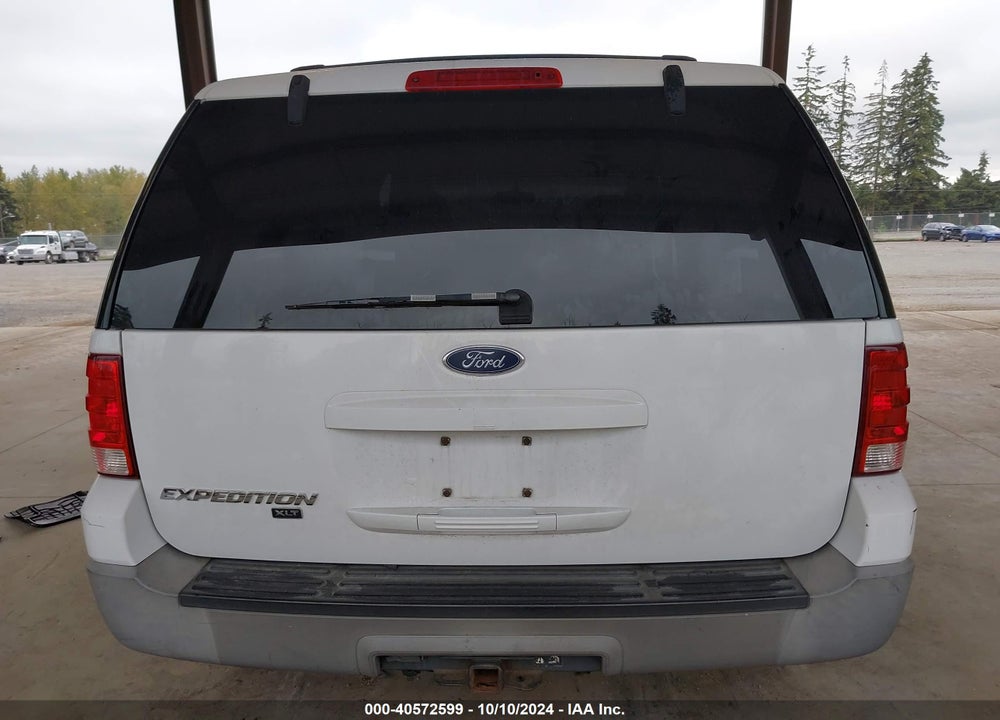 2003 FORD EXPEDITION XLT VIN: 1FMRU15W93LB80043