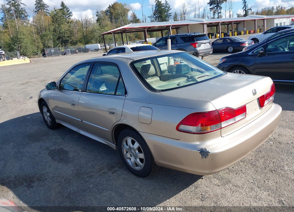 2002 HONDA ACCORD 2.3 EX/2.3 SE VIN: JHMCG66862C026577