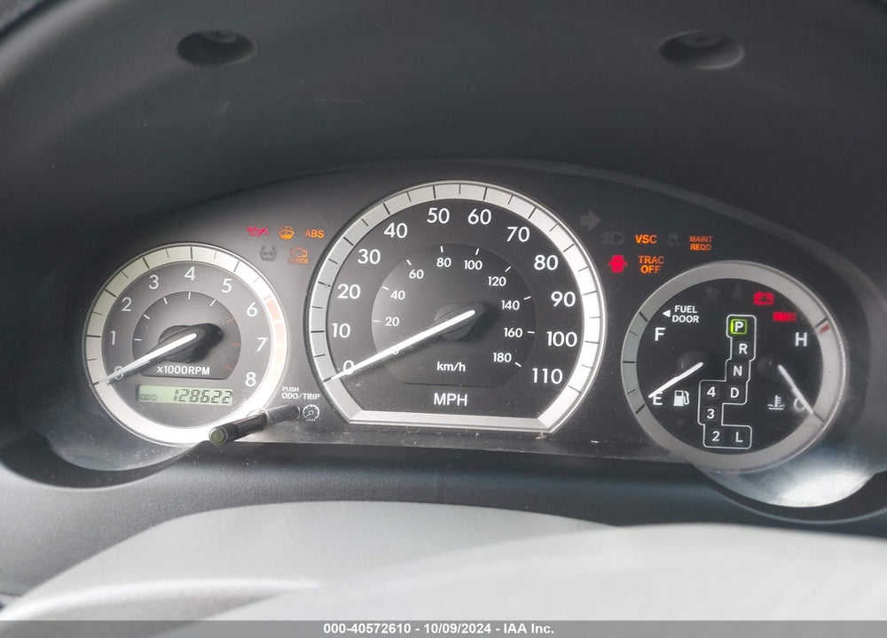2005 TOYOTA SIENNA LE VIN: 5TDZA23C75S323777