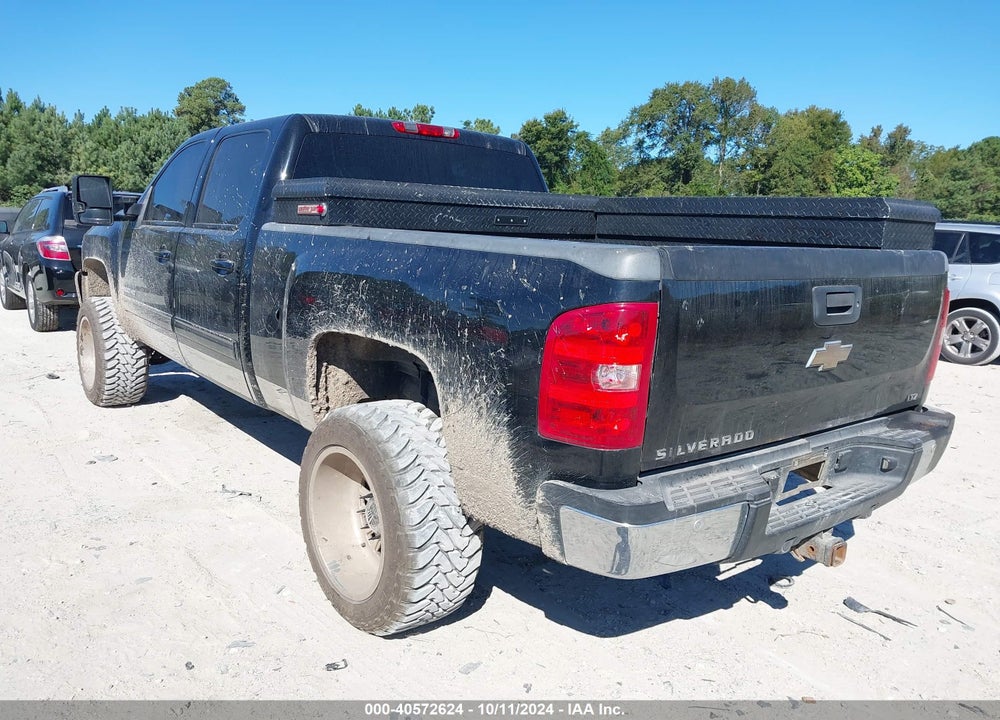 2009 CHEVROLET SILVERADO 2500HD LTZ VIN: 1GCHK63639F188054