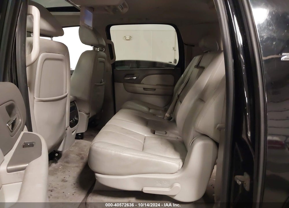 2009 CHEVROLET SUBURBAN 1500 LT2 VIN: 1GNFK26339R223778