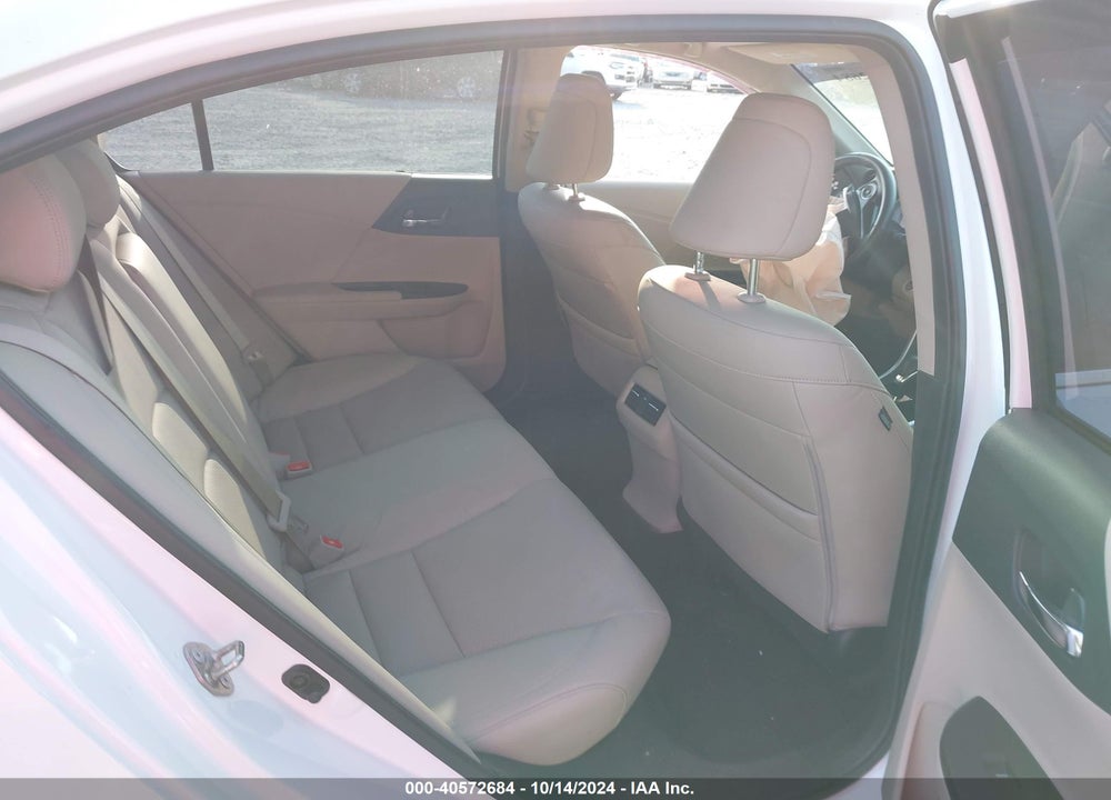 2017 HONDA ACCORD EX-L VIN: 1HGCR2F83HA194770
