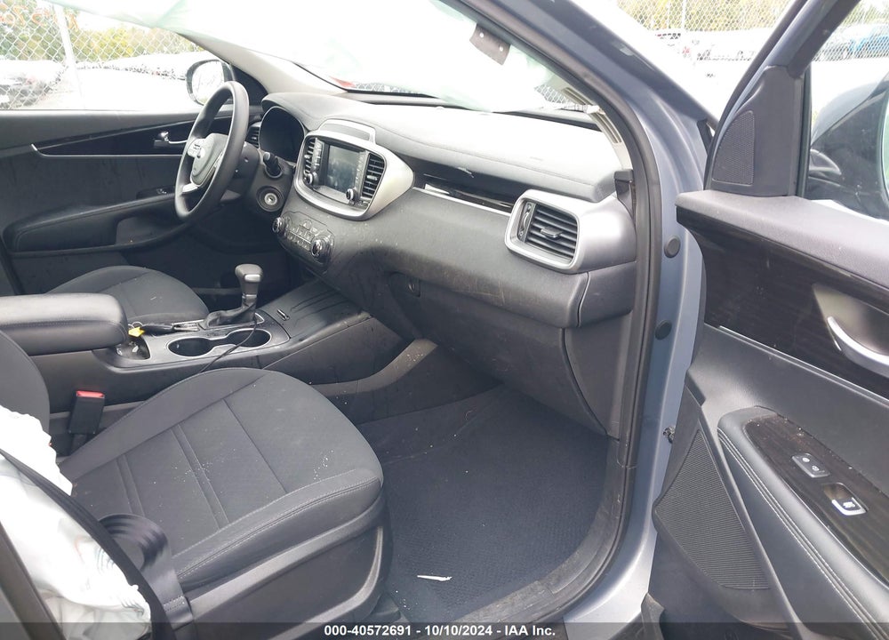 2020 KIA SORENTO 2.4L LX VIN: 5XYPGDA36LG699000