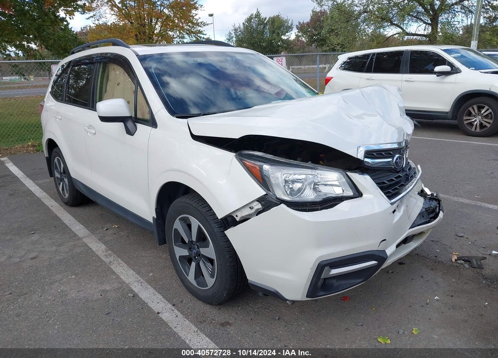 2018 SUBARU FORESTER 2.5I PREMIUM VIN: JF2SJAGC5JH512675