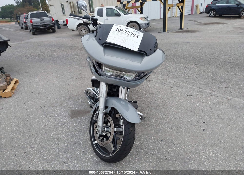 2024 HARLEY-DAVIDSON FLTRX VIN: 1HD1KH722RB611197