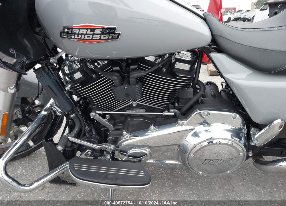 2024 HARLEY-DAVIDSON FLTRX VIN: 1HD1KH722RB611197