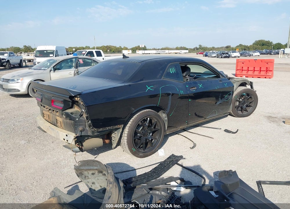 2016 DODGE CHALLENGER 392 HEMI SCAT PACK SHAKER VIN: 2C3CDZFJ5GH345136