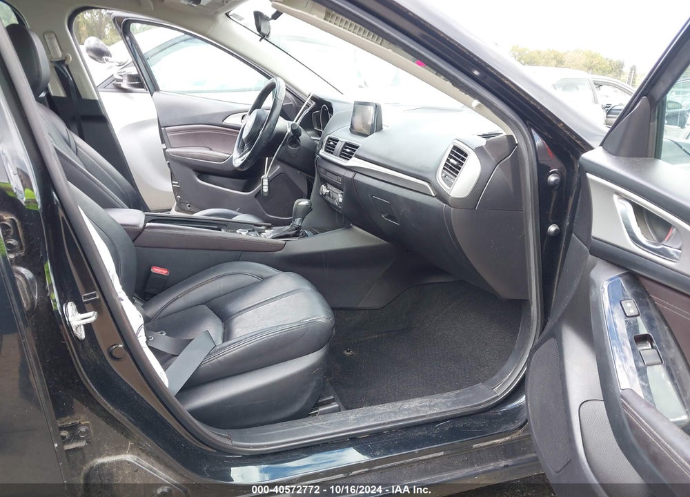 2017 MAZDA 3 4-DOOR TOURING VIN: 3MZBN1V79HM120956