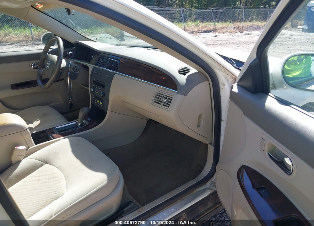 2007 BUICK LACROSSE CX VIN: 2G4WC552971170750