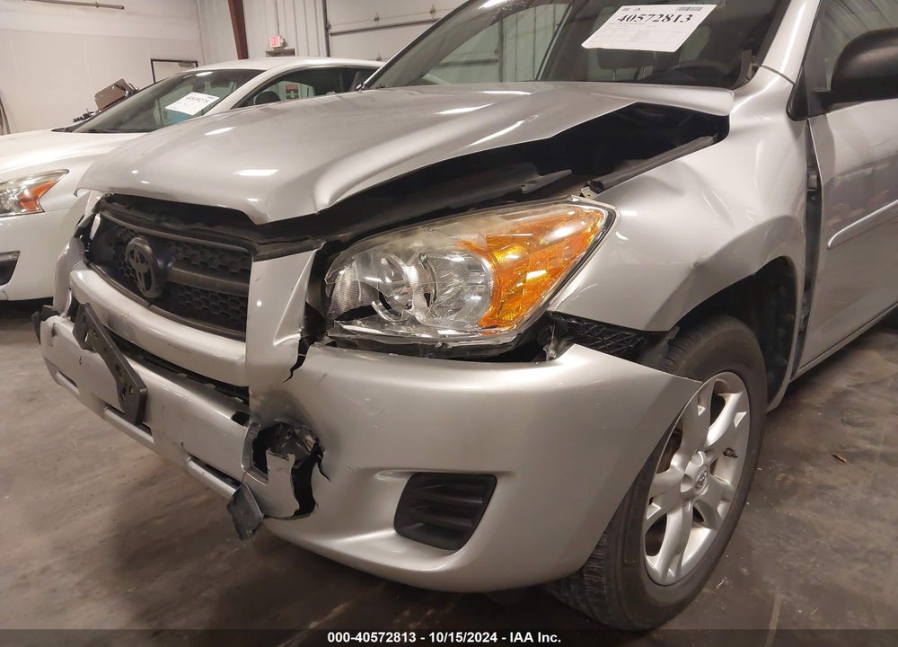 2011 TOYOTA RAV4 VIN: 2T3BF4DV5BW096193